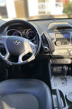 Внедорожник / Кроссовер Hyundai ix35 2011 в Киеве