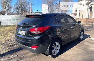 Внедорожник / Кроссовер Hyundai ix35 2010 в Запорожье