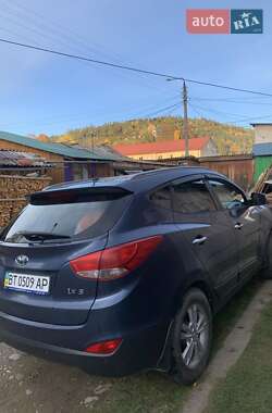 Внедорожник / Кроссовер Hyundai ix35 2010 в Путиле