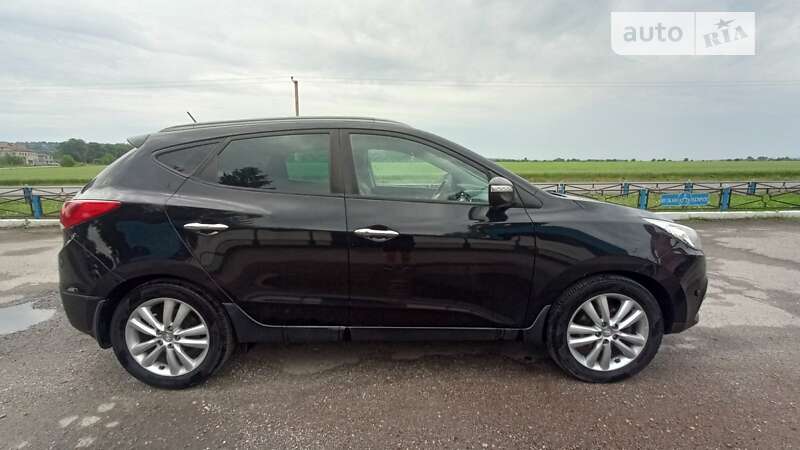 Внедорожник / Кроссовер Hyundai ix35 2011 в Хмельницком