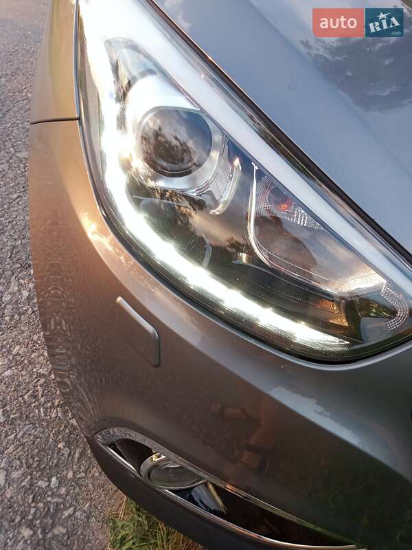 Внедорожник / Кроссовер Hyundai ix35 2013 в Запорожье