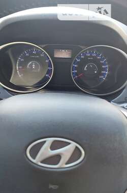 Внедорожник / Кроссовер Hyundai ix35 2010 в Львове