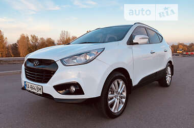 Позашляховик / Кросовер Hyundai ix35 2010 в Києві