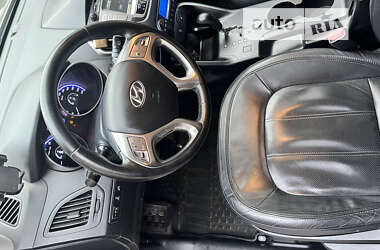 Позашляховик / Кросовер Hyundai ix35 2011 в Черкасах