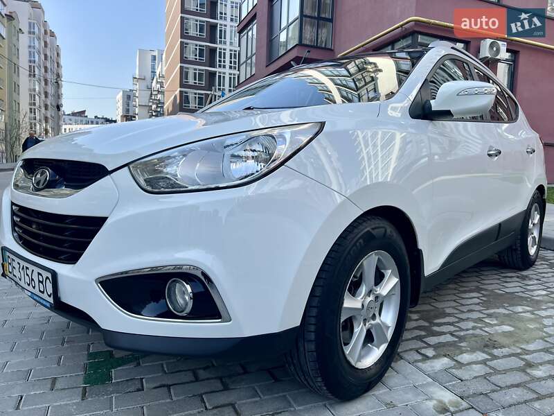 Позашляховик / Кросовер Hyundai ix35 2010 в Львові