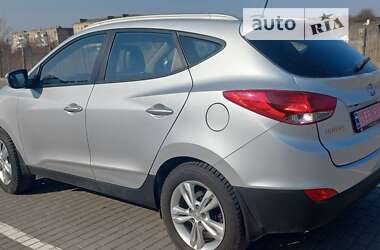 Внедорожник / Кроссовер Hyundai ix35 2011 в Дубно