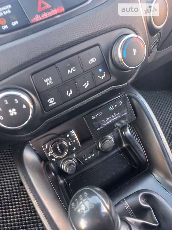 Позашляховик / Кросовер Hyundai ix35 2014 в Фастові