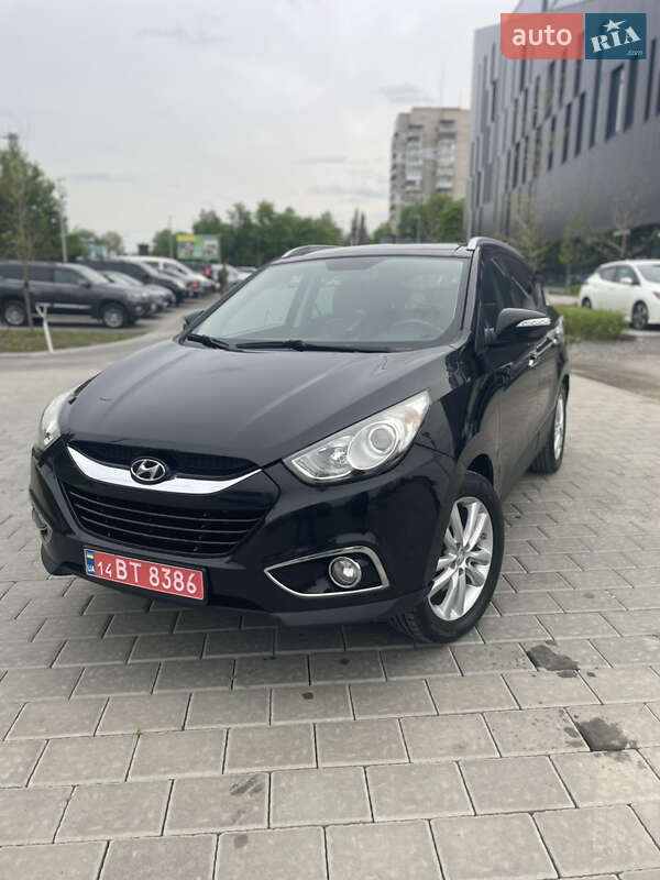 Позашляховик / Кросовер Hyundai ix35 2010 в Рівному