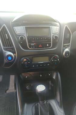 Внедорожник / Кроссовер Hyundai ix35 2010 в Первомайске