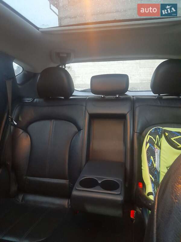 Внедорожник / Кроссовер Hyundai ix35 2011 в Тернополе