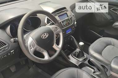 Внедорожник / Кроссовер Hyundai ix35 2012 в Харькове