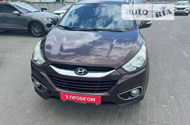 Внедорожник / Кроссовер Hyundai ix35 2010 в Полтаве