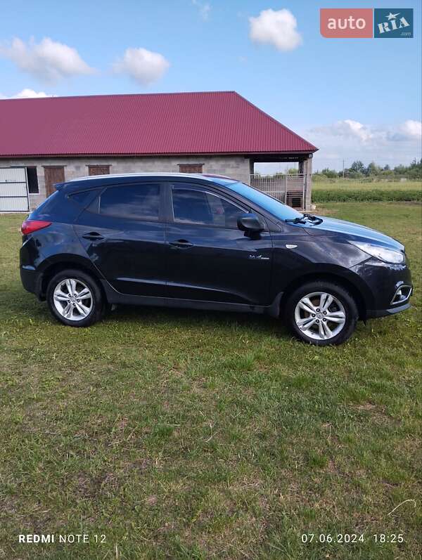 Внедорожник / Кроссовер Hyundai ix35 2010 в Ратным фото 13 Внедорожник / Кроссовер Hyundai ix35 2010 в Ратным