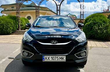 Позашляховик / Кросовер Hyundai ix35 2010 в Харкові