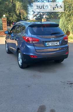 Позашляховик / Кросовер Hyundai ix35 2011 в Новомосковську