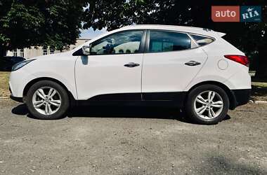 Позашляховик / Кросовер Hyundai ix35 2012 в Путивлі