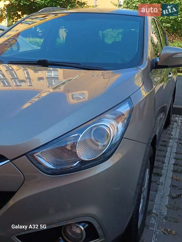 Позашляховик / Кросовер Hyundai ix35 2011 в Києві