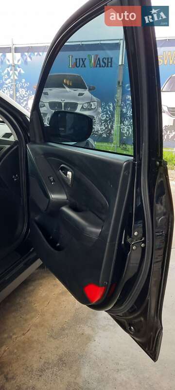 Внедорожник / Кроссовер Hyundai ix35 2011 в Вижнице