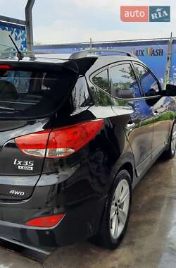 Внедорожник / Кроссовер Hyundai ix35 2011 в Вижнице