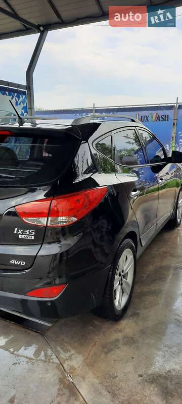 Внедорожник / Кроссовер Hyundai ix35 2011 в Вижнице