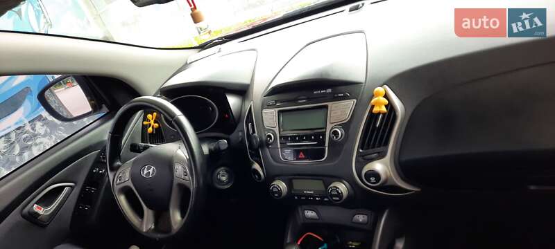 Внедорожник / Кроссовер Hyundai ix35 2011 в Вижнице