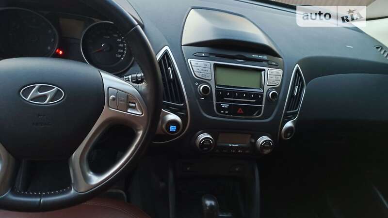 Внедорожник / Кроссовер Hyundai ix35 2010 в Одессе фото 27 Внедорожник / Кроссовер Hyundai ix35 2010 в Одессе