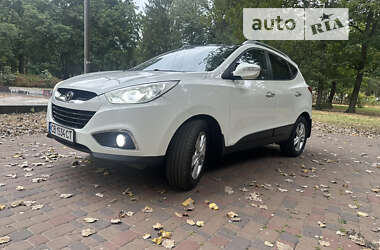 Внедорожник / Кроссовер Hyundai ix35 2010 в Чернигове