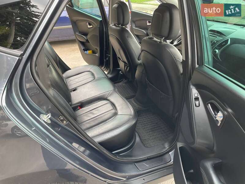 Позашляховик / Кросовер Hyundai ix35 2010 в Вінниці