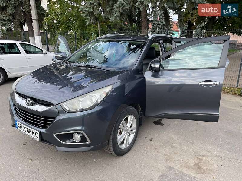 Позашляховик / Кросовер Hyundai ix35 2010 в Вінниці