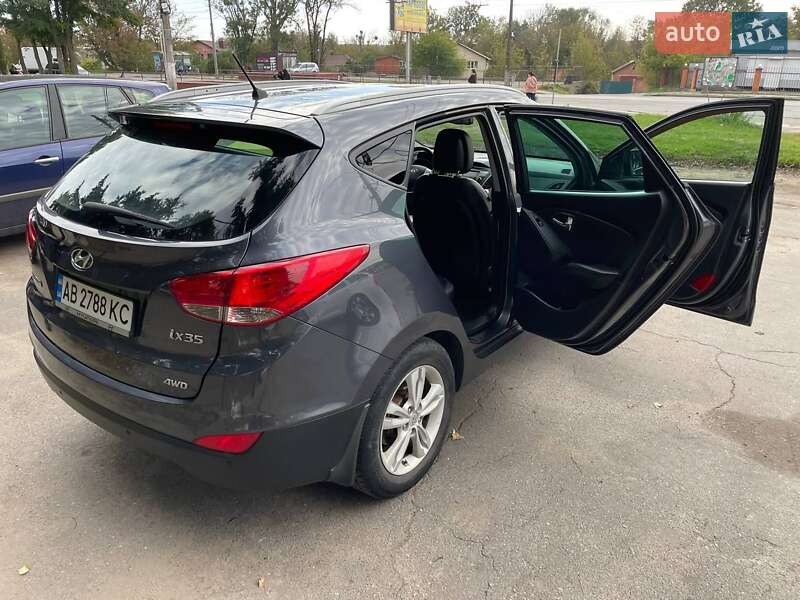 Позашляховик / Кросовер Hyundai ix35 2010 в Вінниці