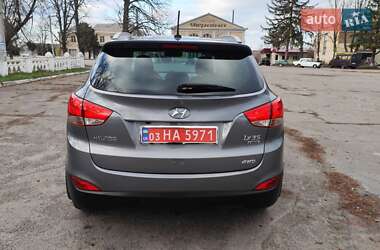 Внедорожник / Кроссовер Hyundai ix35 2013 в Новоархангельске