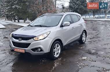 Внедорожник / Кроссовер Hyundai ix35 2010 в Млинове