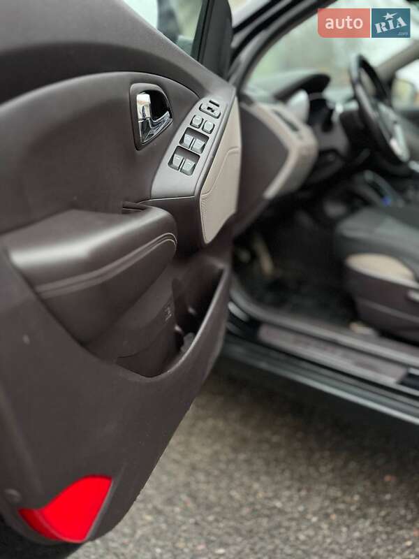 Позашляховик / Кросовер Hyundai ix35 2013 в Полтаві