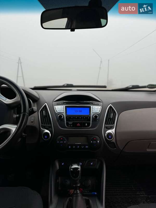Позашляховик / Кросовер Hyundai ix35 2013 в Полтаві