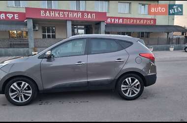 Внедорожник / Кроссовер Hyundai ix35 2015 в Коростене