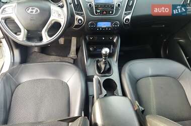 Позашляховик / Кросовер Hyundai ix35 2011 в Звягелі