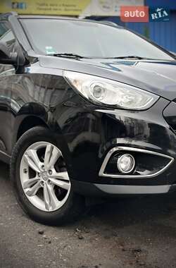 Внедорожник / Кроссовер Hyundai ix35 2013 в Сумах