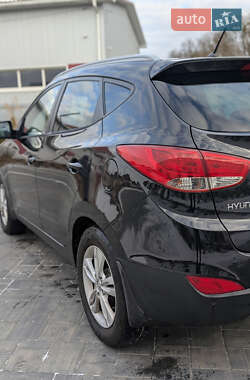 Внедорожник / Кроссовер Hyundai ix35 2011 в Луцке