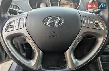 Позашляховик / Кросовер Hyundai ix35 2014 в Луцьку