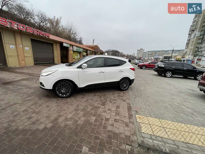 Внедорожник / Кроссовер Hyundai ix35 2012 в Черкассах