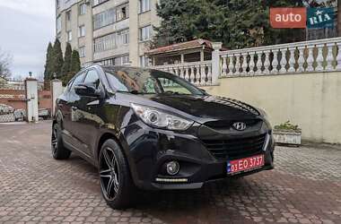 Внедорожник / Кроссовер Hyundai ix35 2010 в Ровно