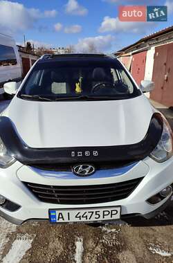 Внедорожник / Кроссовер Hyundai ix35 2010 в Узине