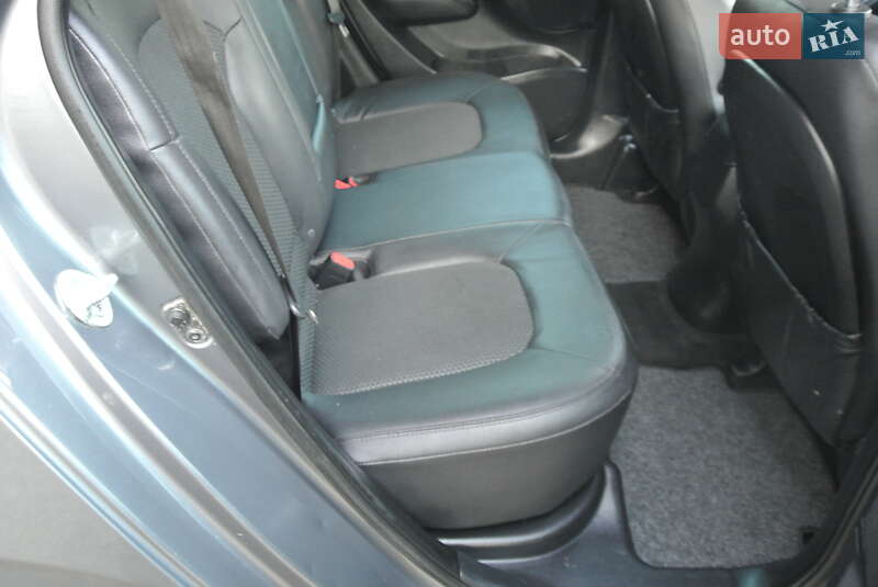 Позашляховик / Кросовер Hyundai ix35 2013 в Луцьку