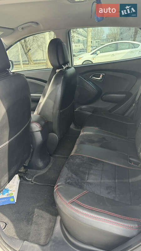 Внедорожник / Кроссовер Hyundai ix35 2013 в Одессе