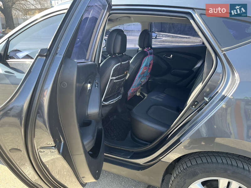 Позашляховик / Кросовер Hyundai ix35 2011 в Полтаві