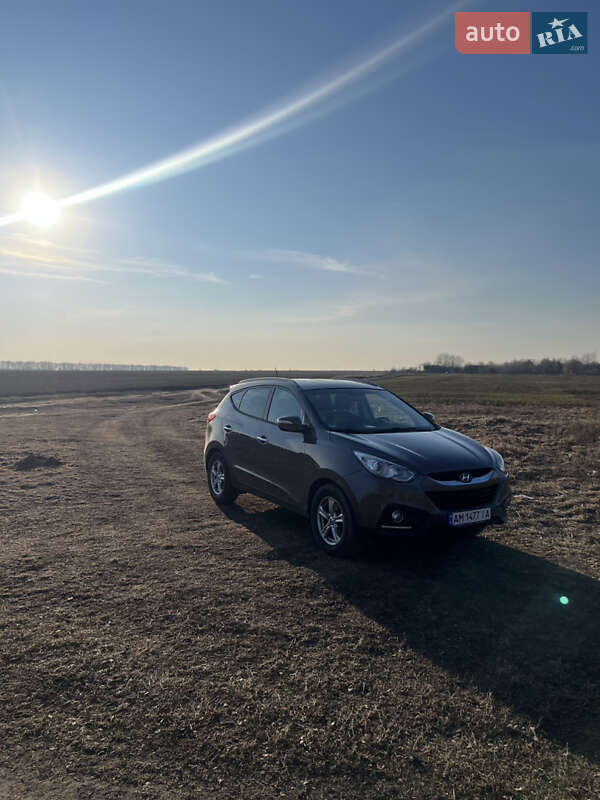 Внедорожник / Кроссовер Hyundai ix35 2011 в Бердичеве фото 30 Внедорожник / Кроссовер Hyundai ix35 2011 в Бердичеве