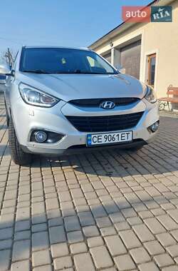 Позашляховик / Кросовер Hyundai ix35 2013 в 