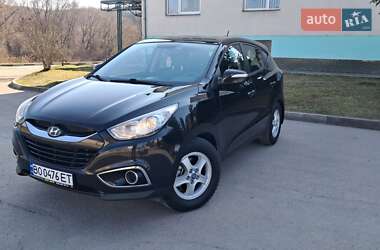 Внедорожник / Кроссовер Hyundai ix35 2010 в Галиче