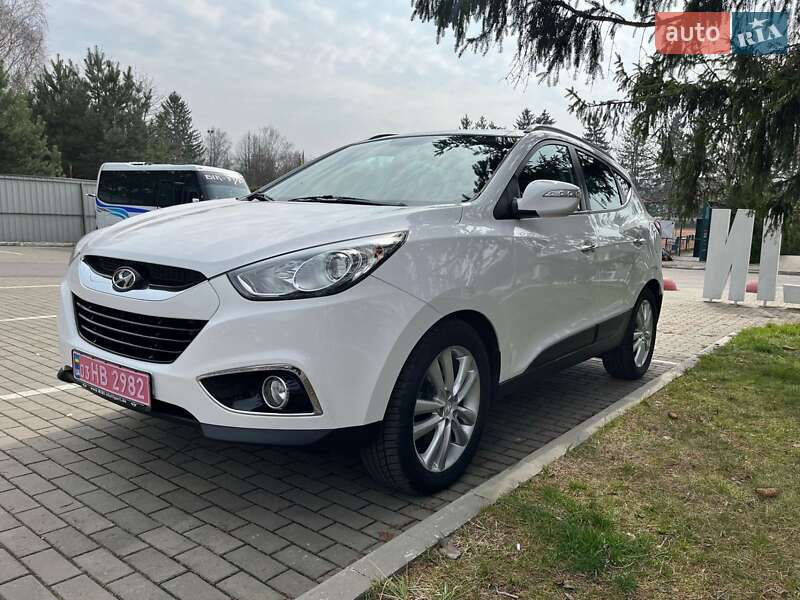 Внедорожник / Кроссовер Hyundai ix35 2011 в Луцке