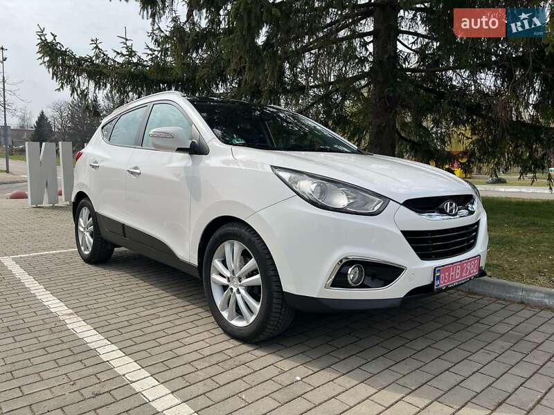 Внедорожник / Кроссовер Hyundai ix35 2011 в Луцке
